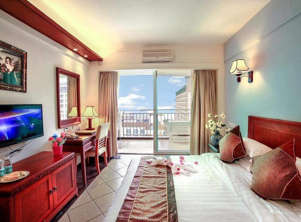 Haiyue Bay Holiday Hotel Sanya Exterior photo